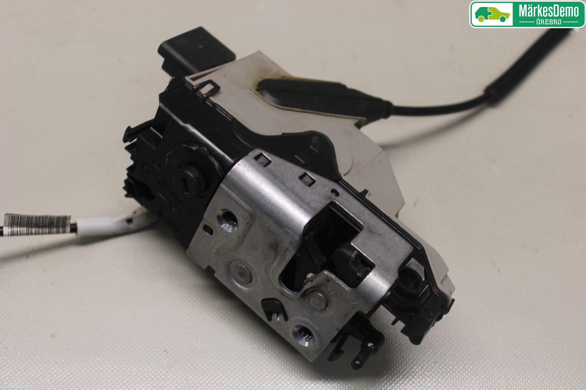 Peugeot 2008 13-20 Låskista-Dörrlås