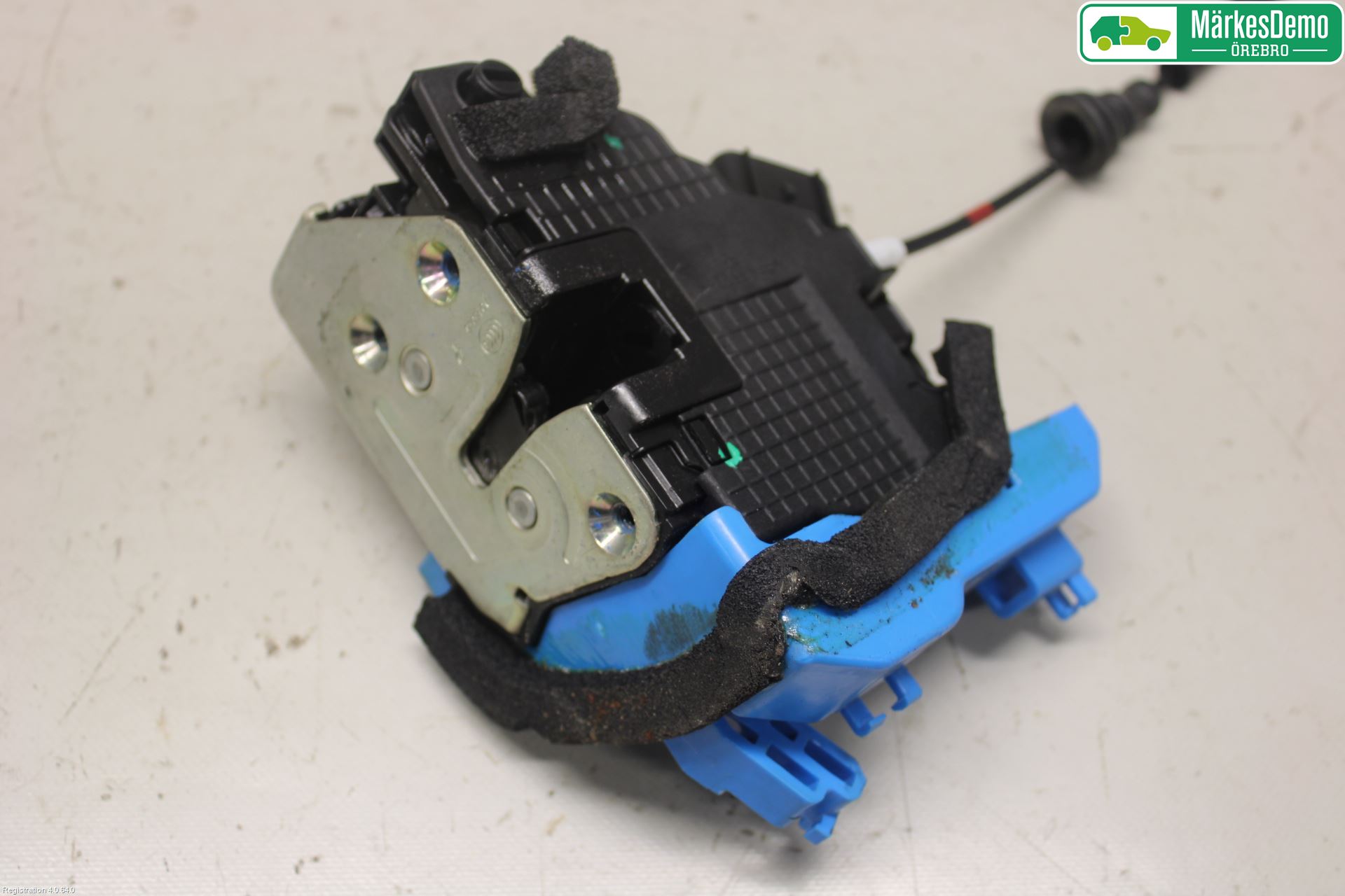 Kia CEED 12-18 Låskista-Dörrlås