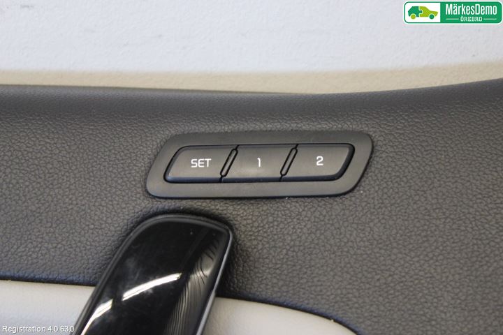 Kia CEED 12-18 Dörrklädsel Vä
