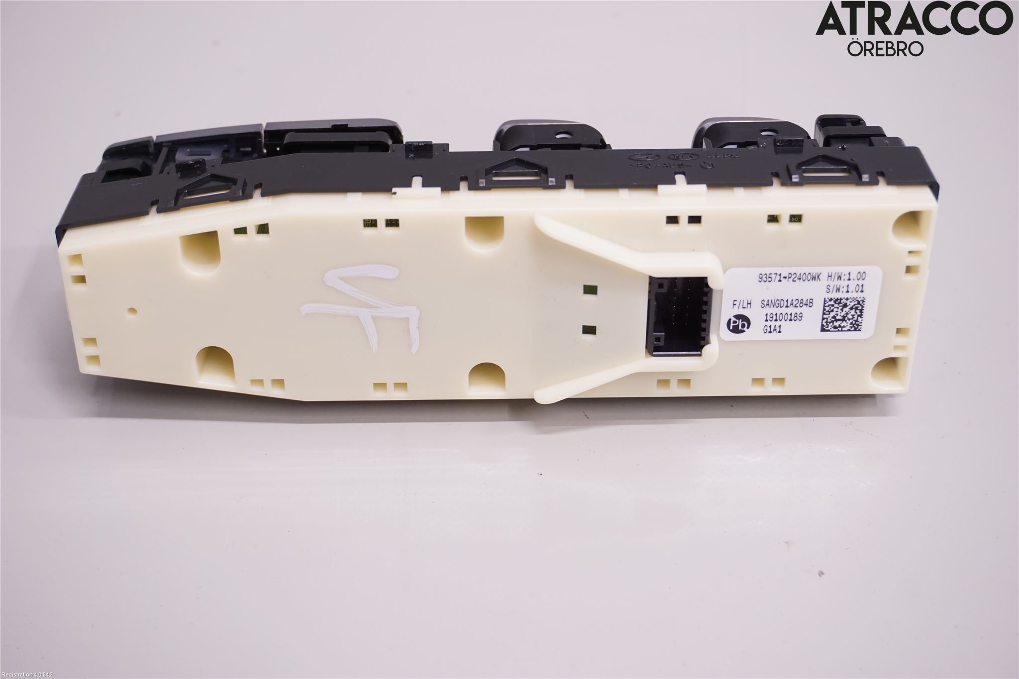 Kia SORENTO 21- Strömställare Elhiss