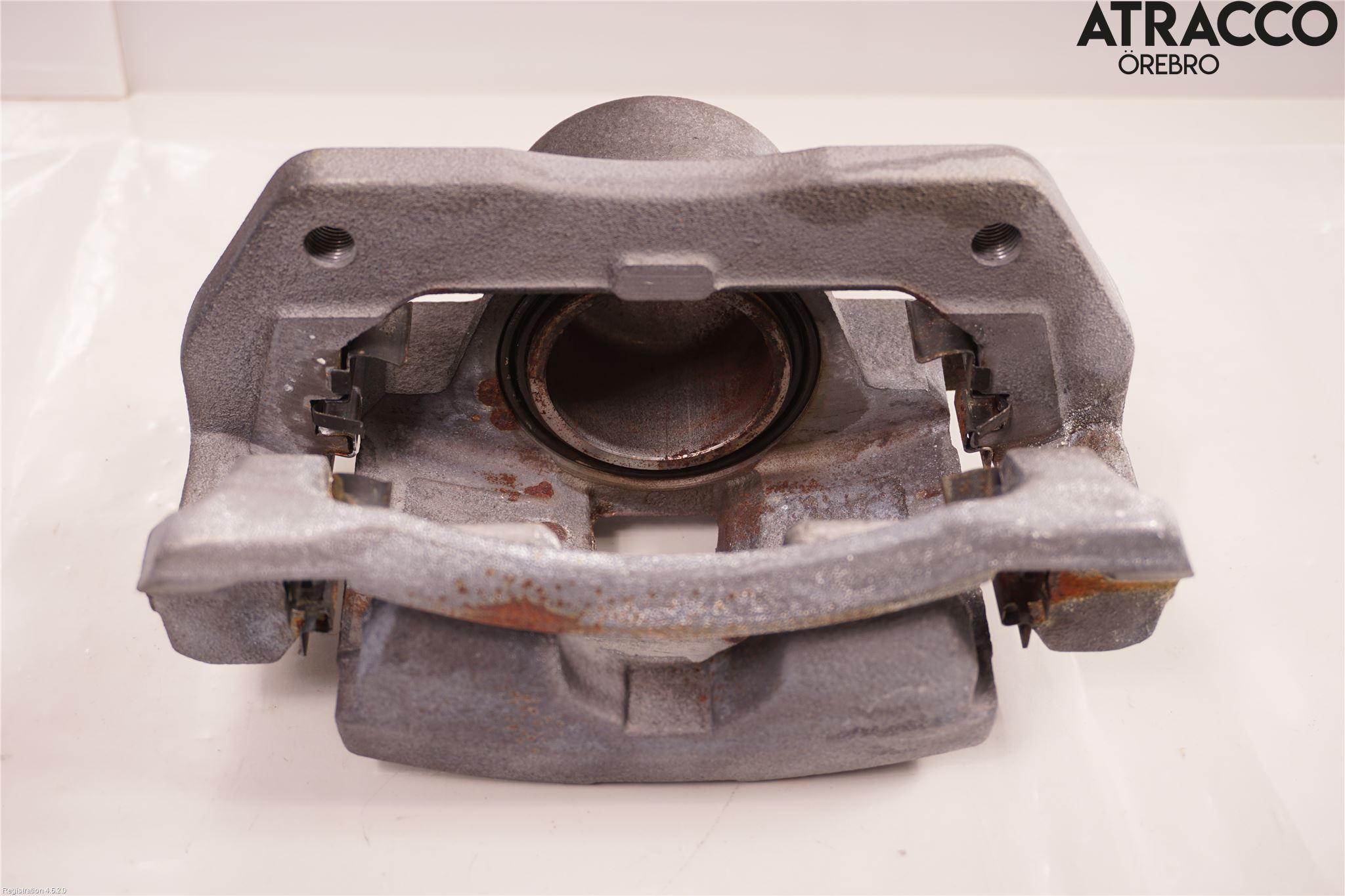 Kia SORENTO 21- Bromsok Fram Vänster