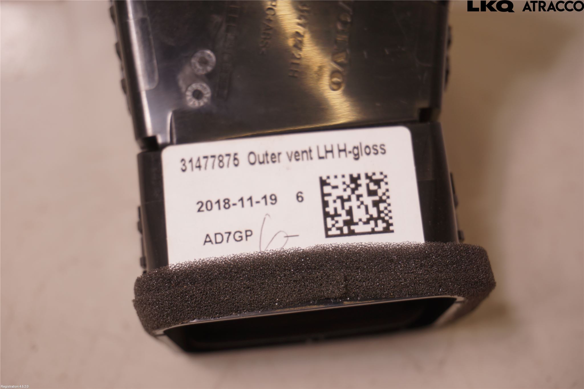 Volvo V60 19- Defrosterkanal-Munstycke