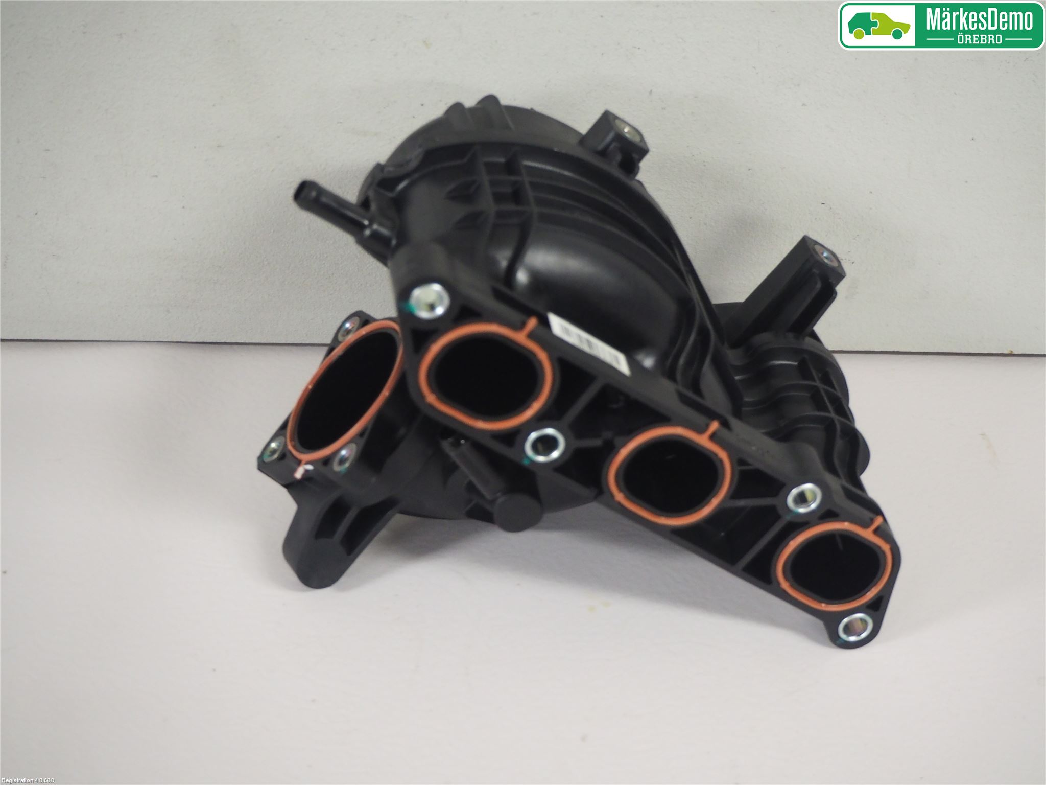 Kia STONIC 18->> Grenrör Insug