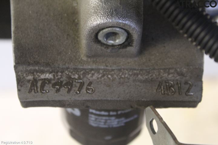 Mitsubishi OUTLANDER 13-21 Motor Bensin