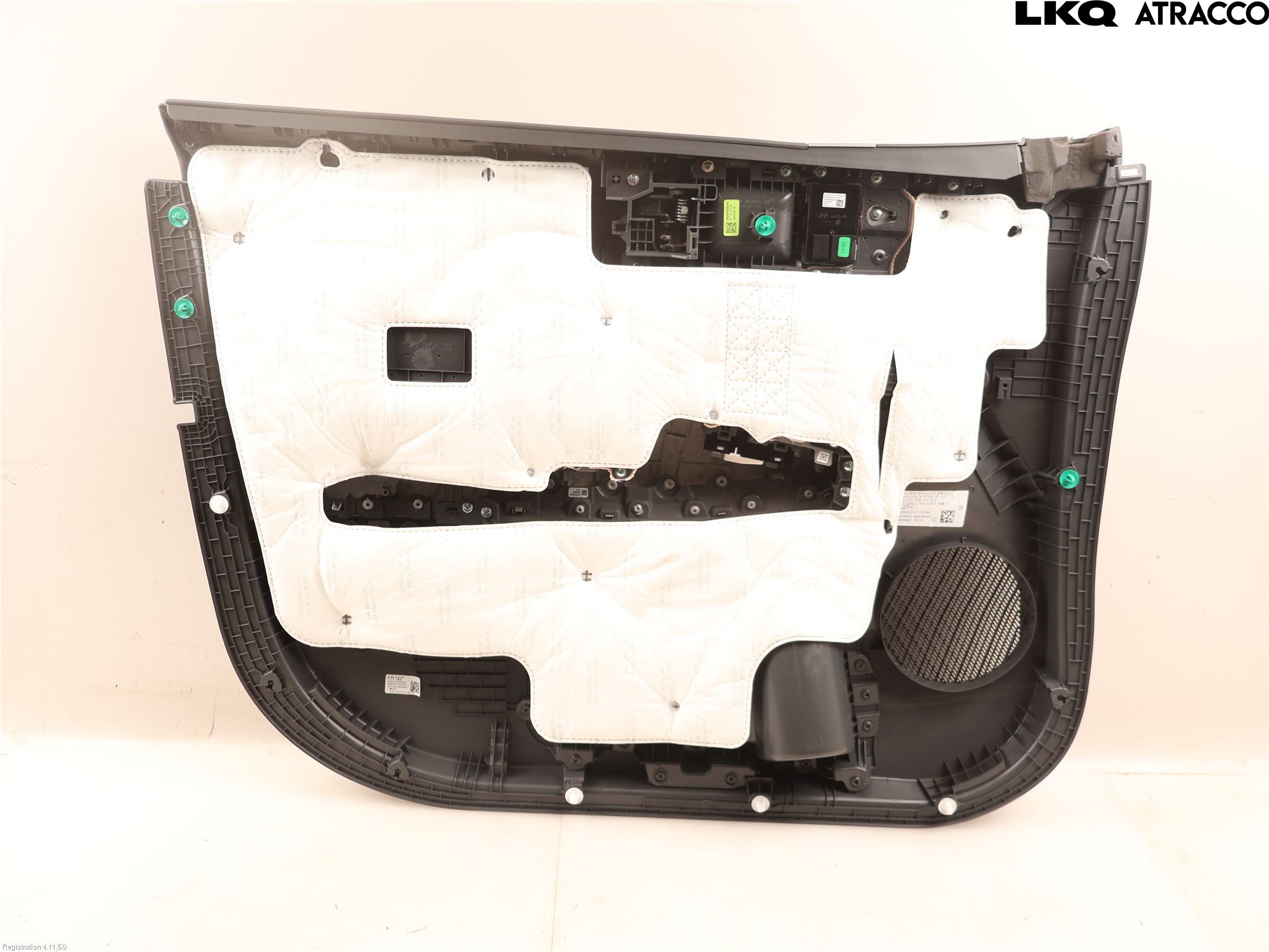 Kia EV3 26->> Dörrklädsel Hö