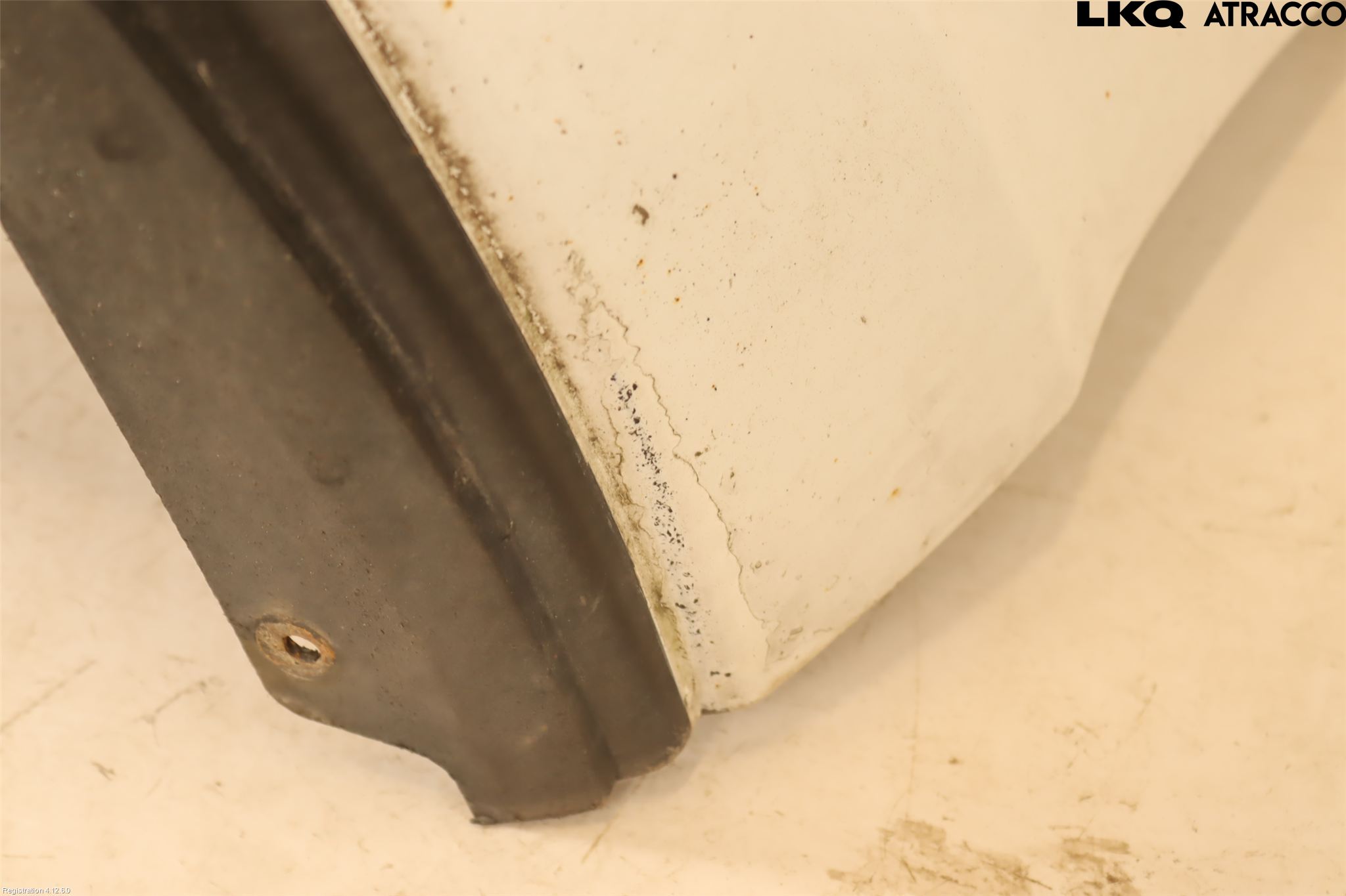Nissan PULSAR Stötfångarbeklädnad Bak