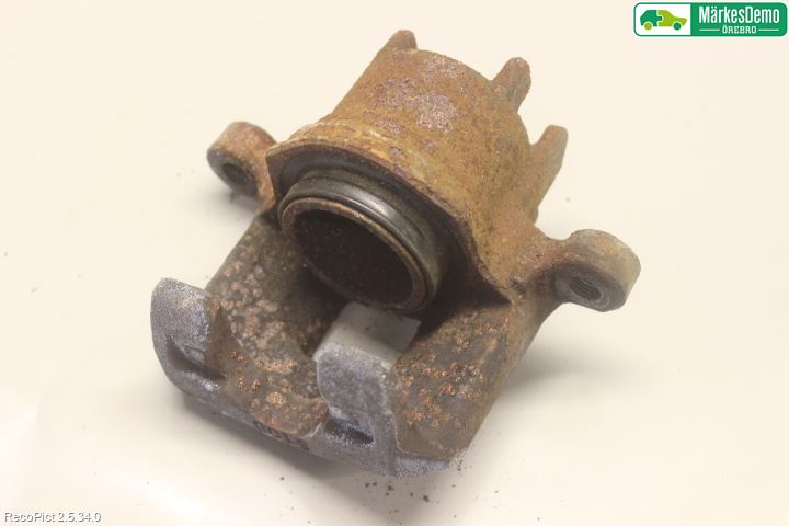 Mitsubishi SPACE STAR 13- Bromsok Fram Höger