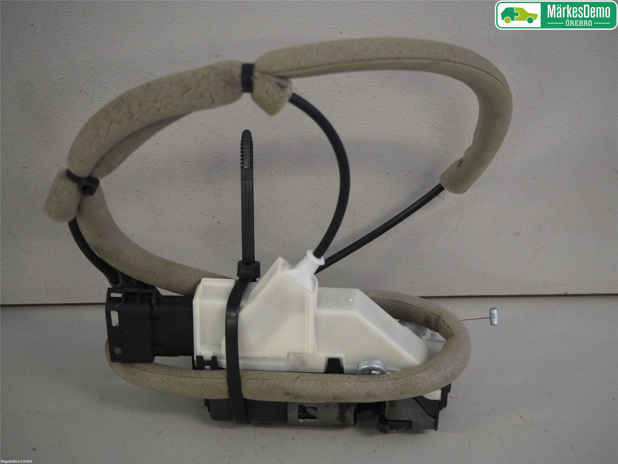 Peugeot PARTNER 16-18 Låskista-Dörrlås