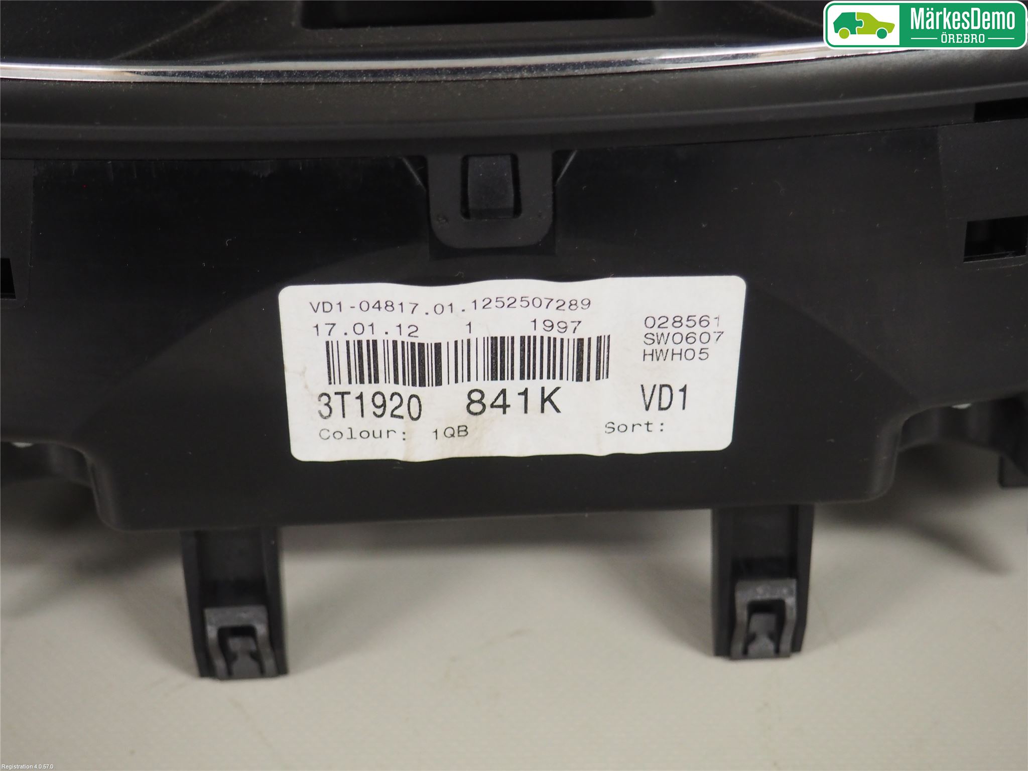 Skoda SUPERB 09-15 Instrument Komb