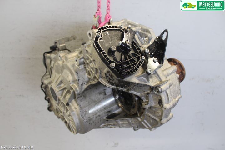 Volkswagen VW POLO 10-17 Växellåda Automat