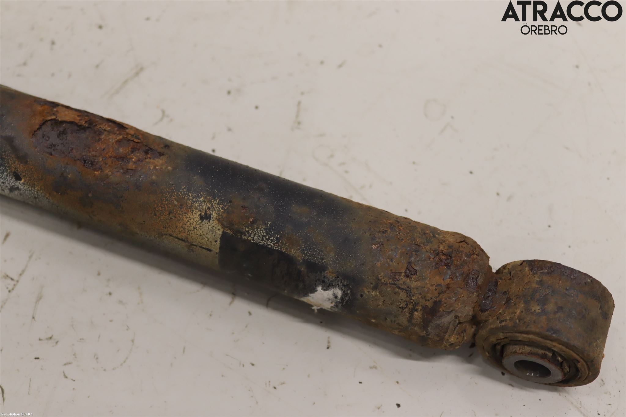 Opel INSIGNIA 09-16 Stötdämpare Bak