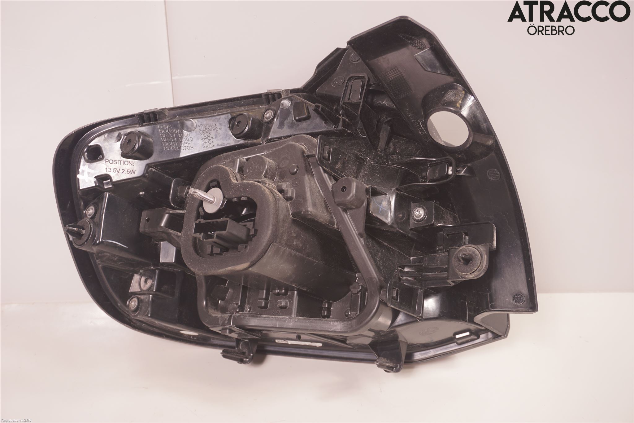 Citroen C4/E-C4 C4X/E-C4X III 21- Bakljus Höger