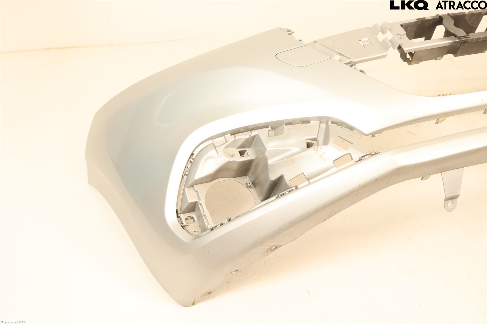 Peugeot PEUGOT 208 16-19 Stötfångarbeklädnad Fram