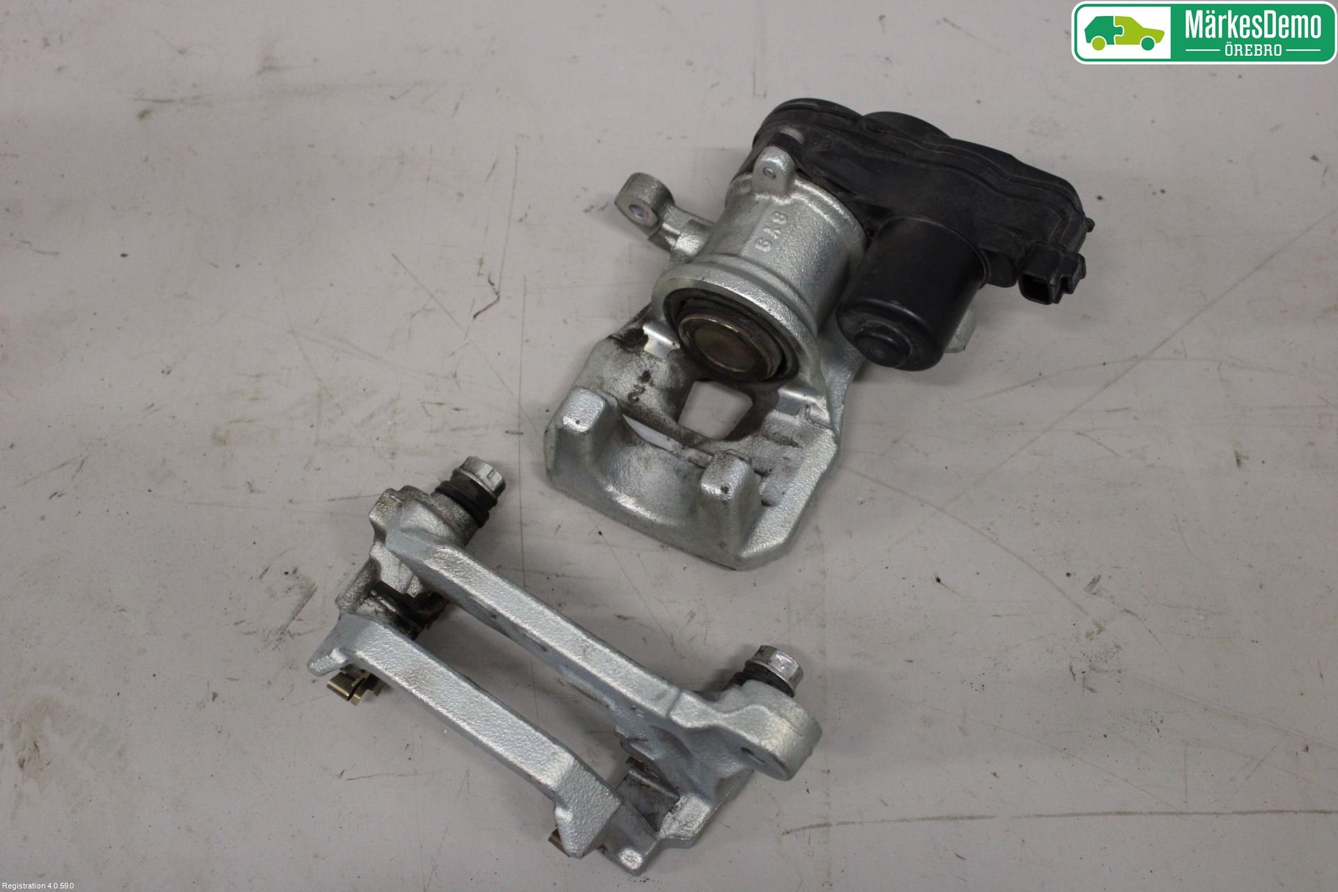 Mitsubishi OUTLANDER 13-21 Bromsok Bak Vänster