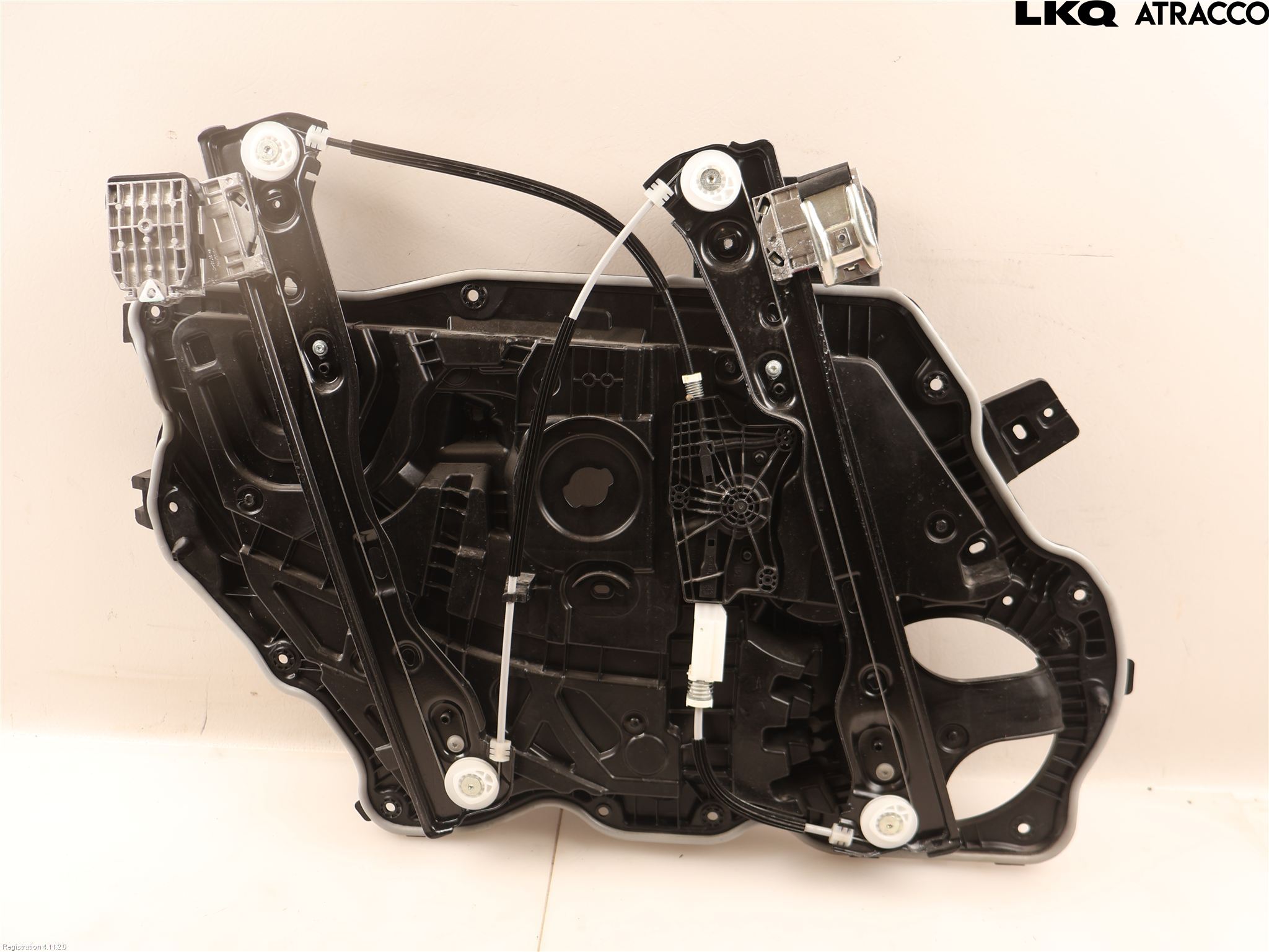 Tesla MODEL Y 21- Fönsterhissmekanism