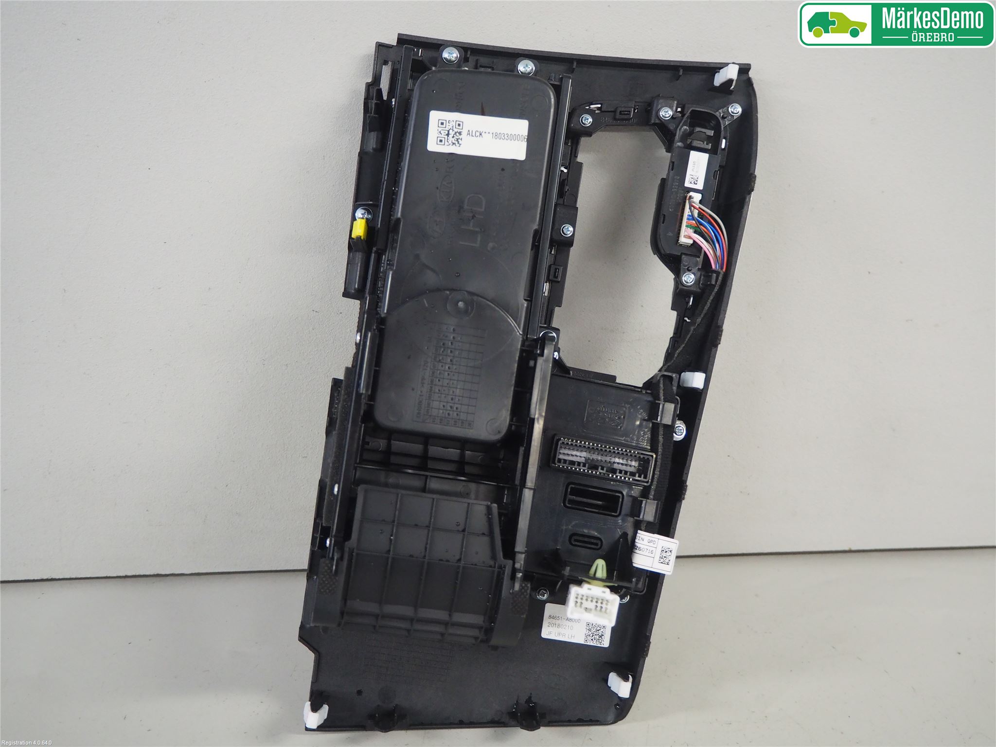 Kia OPTIMA 16-20 Instrumentkonsoll Golv
