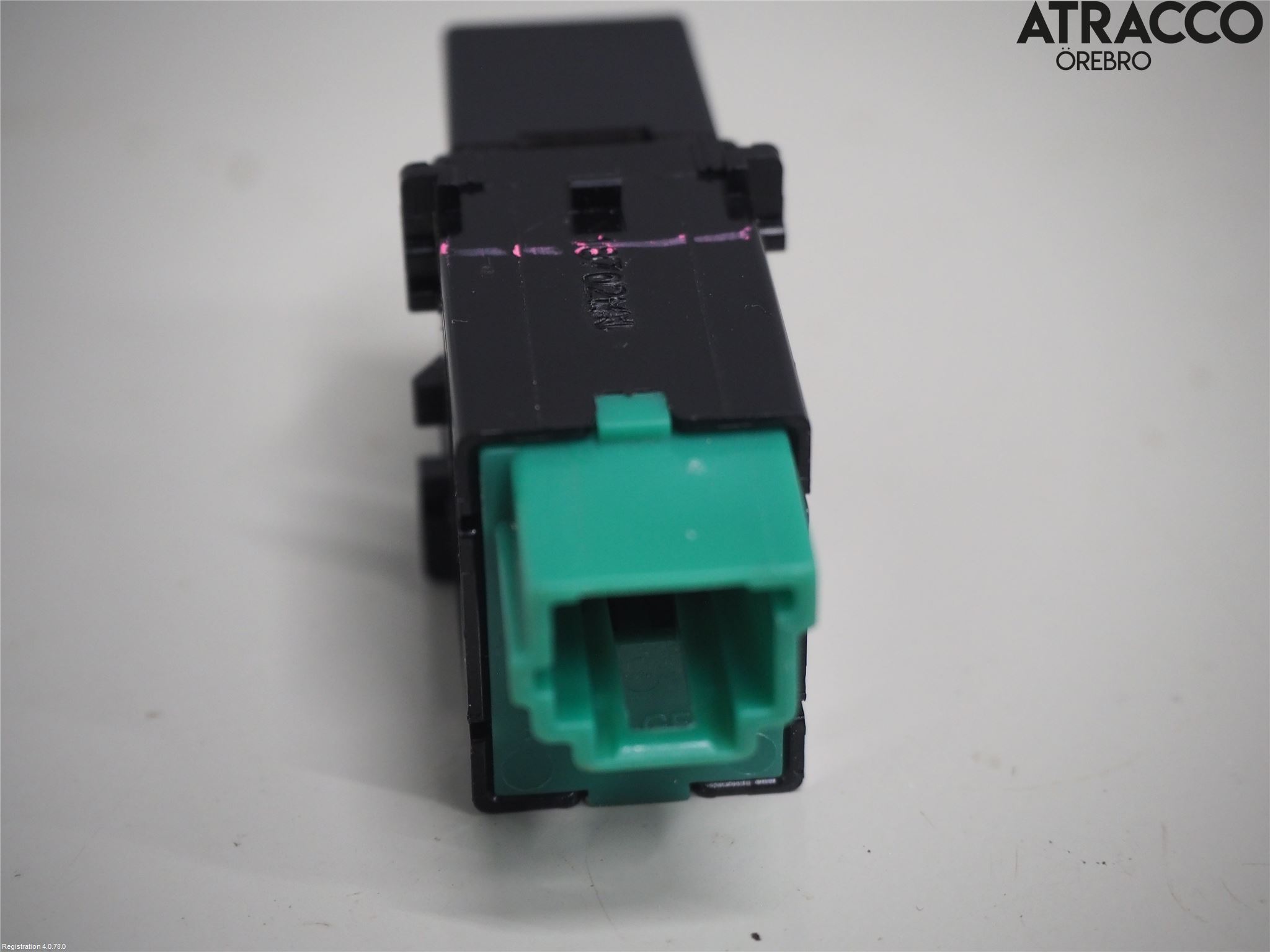 Subaru OUTBACK 15-20 Strömställare Övrigt