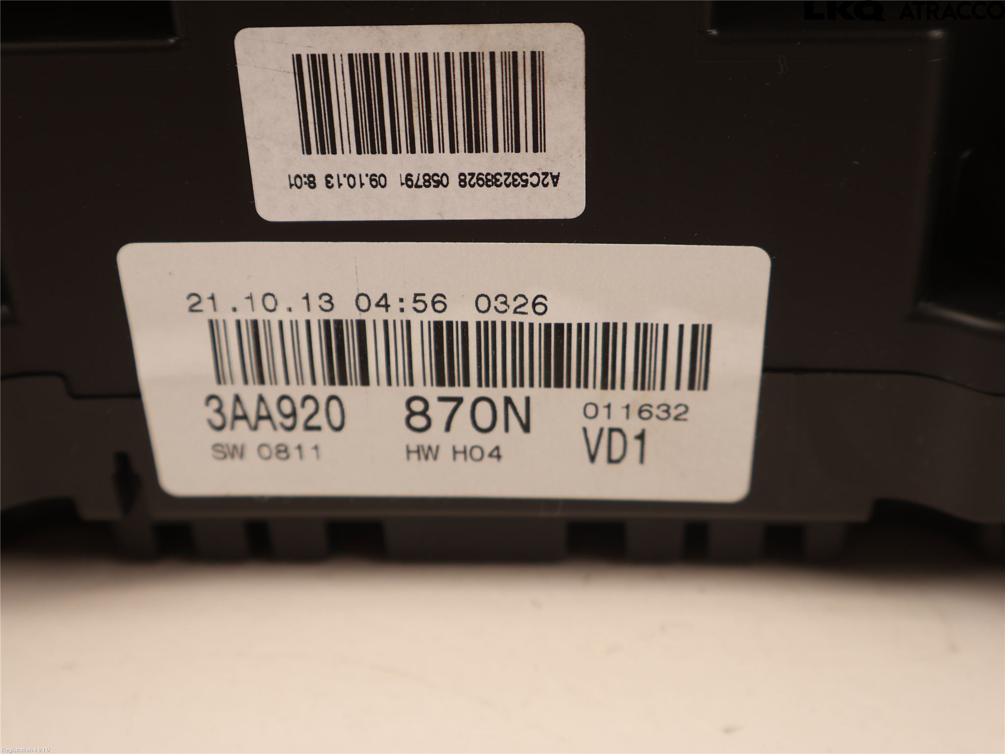Volkswagen VW PASSAT 11-14 Instrument Komb