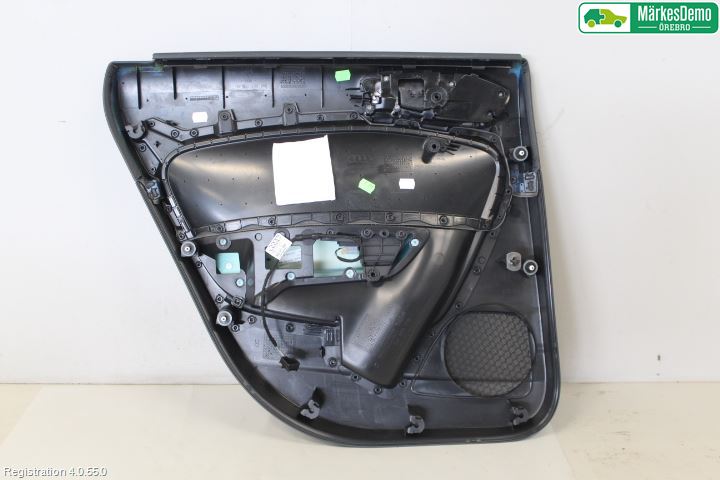 Audi A1/S1 11-18 Dörrklädsel Hö