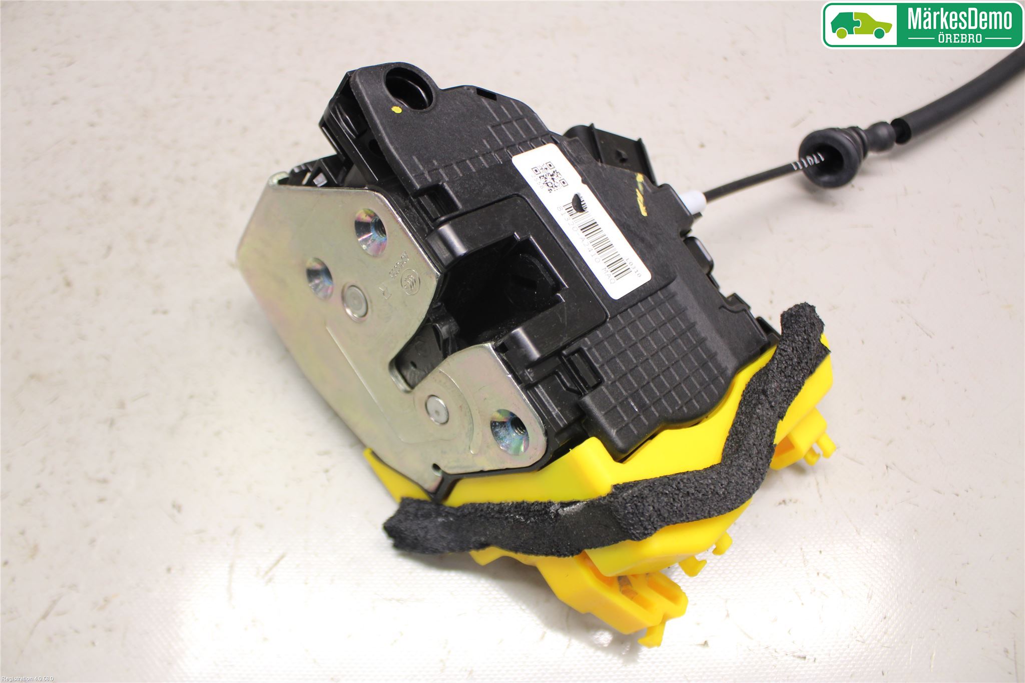 Kia CEED 12-18 Låskista-Dörrlås