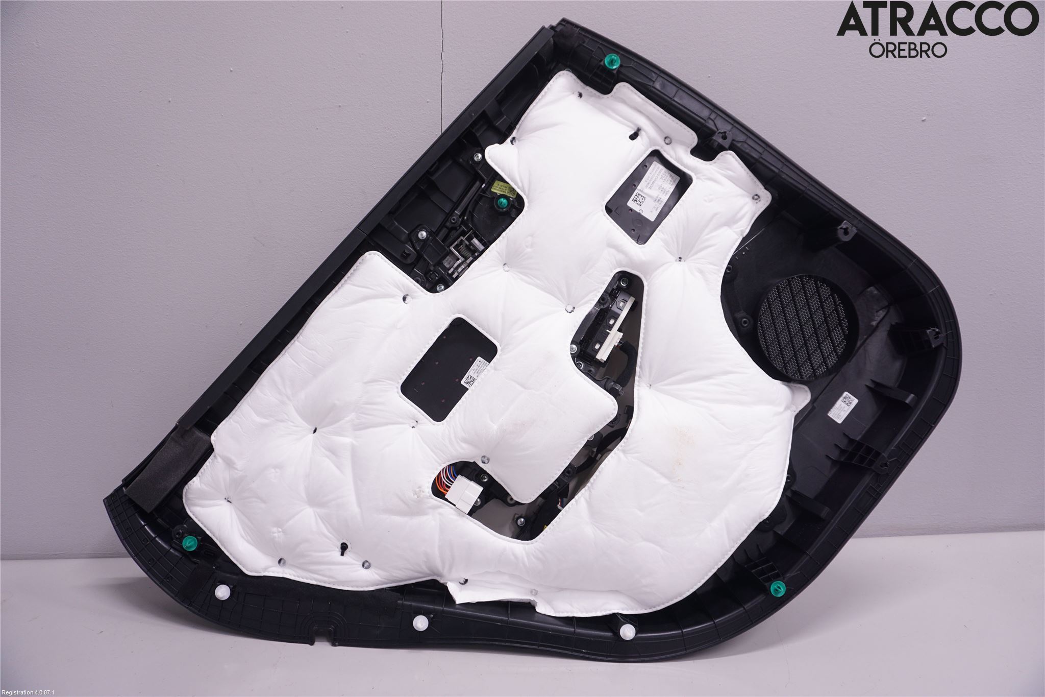 Kia EV6 (CV) 22- Dörrklädsel Hö