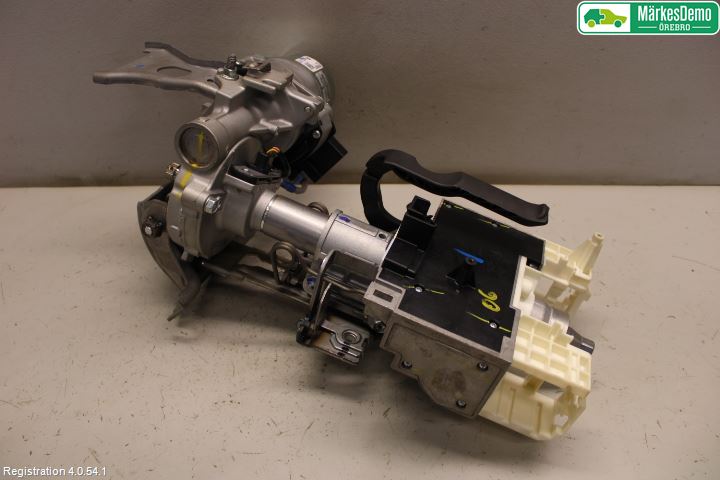 Mazda 3 III 14-19 Rattaxelagg Med Inb Servo