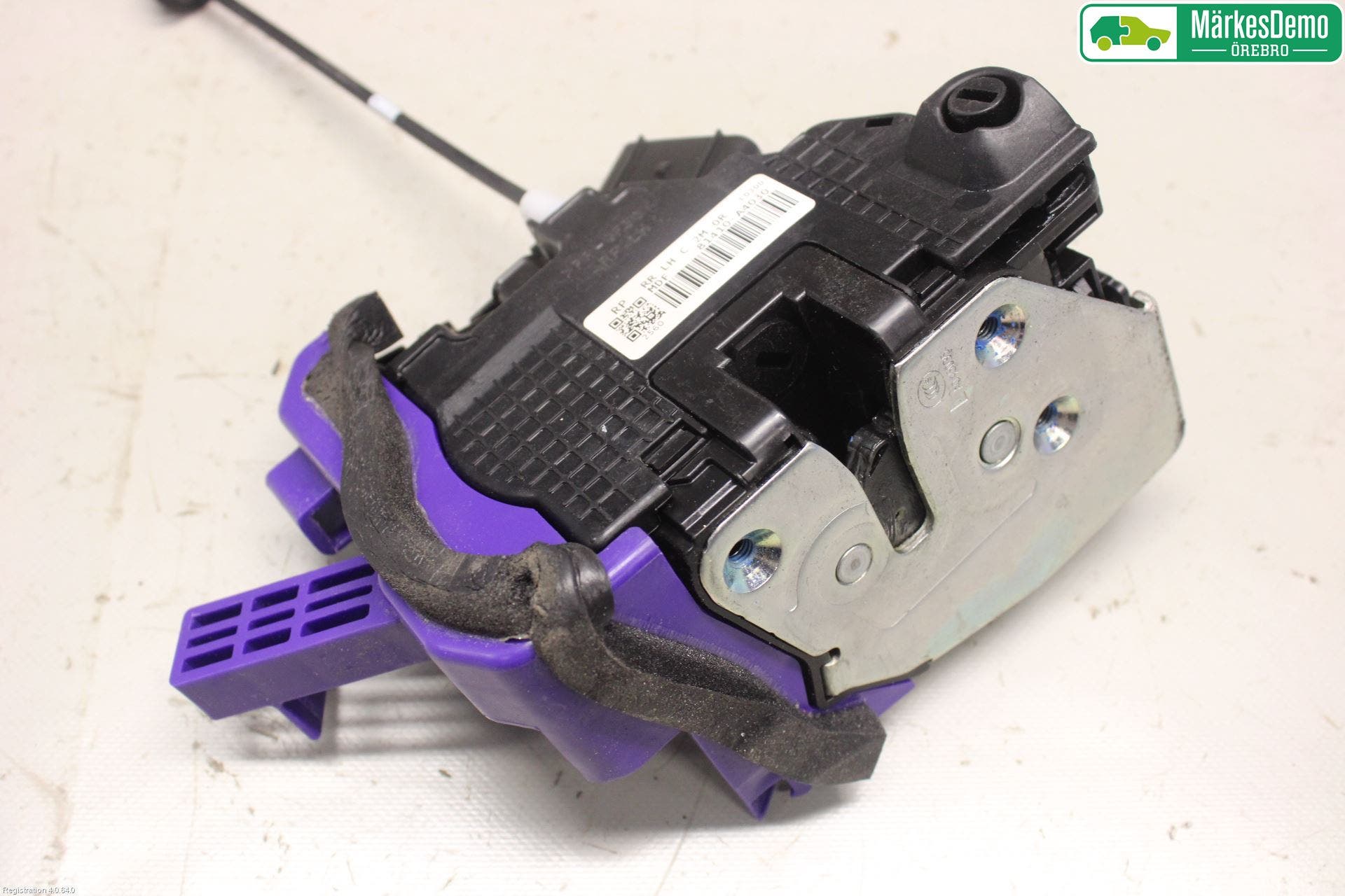 Kia CARENS III 13-19 Låskista-Dörrlås