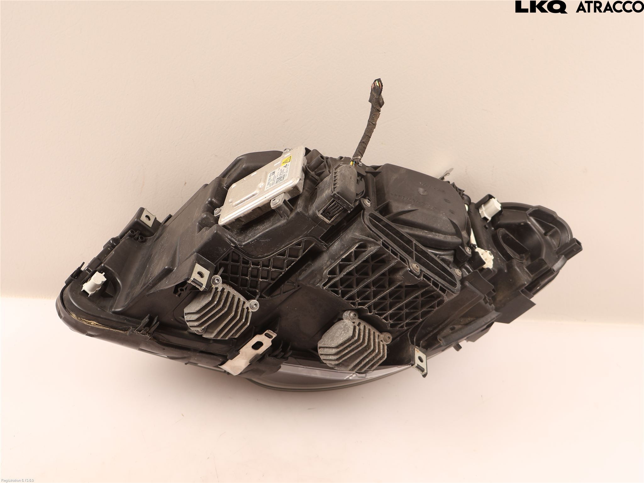 BMW 5 F10/F11/F18 09-17 Strålkastare Höger
