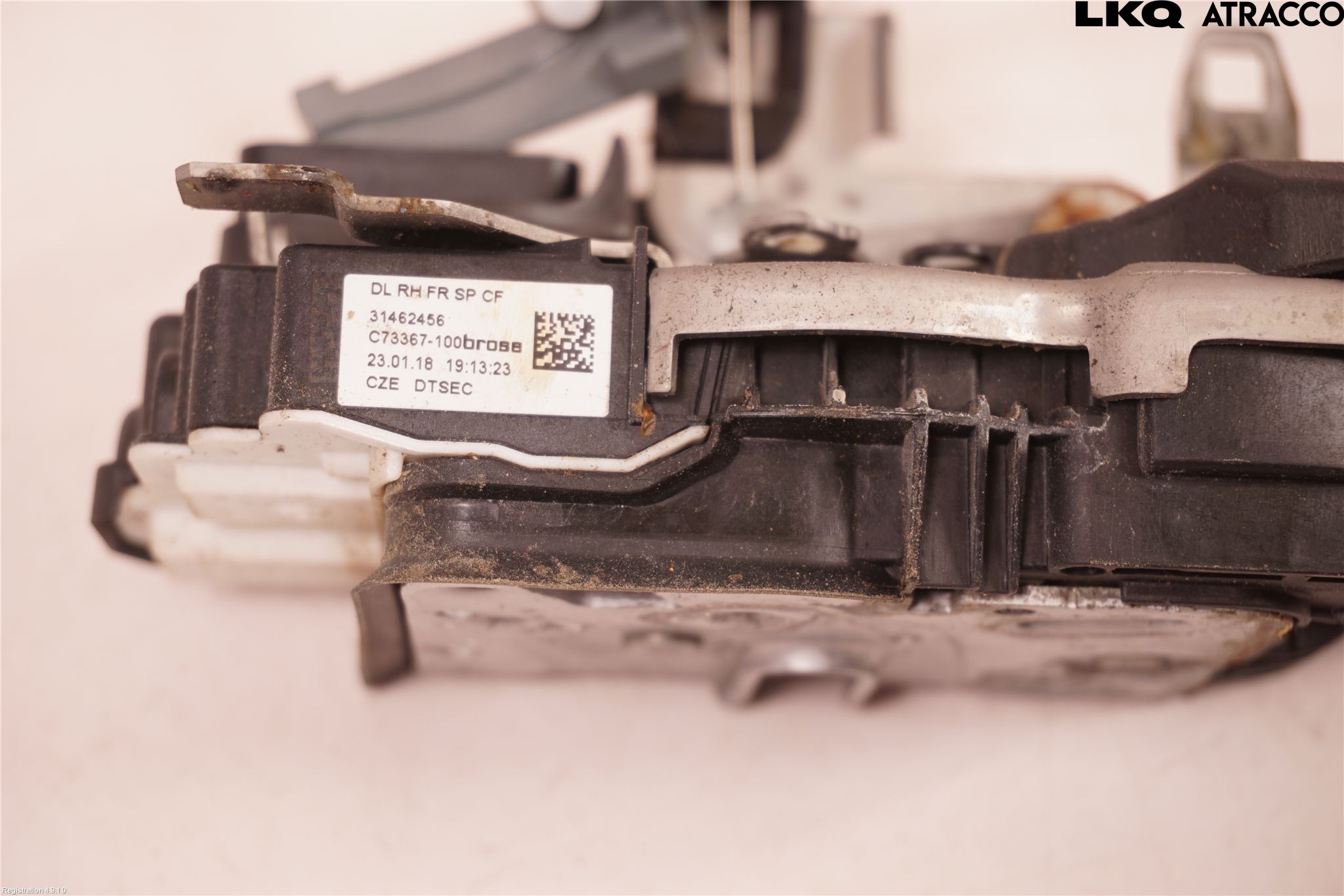 Volvo V90 17->> Låskista-Dörrlås