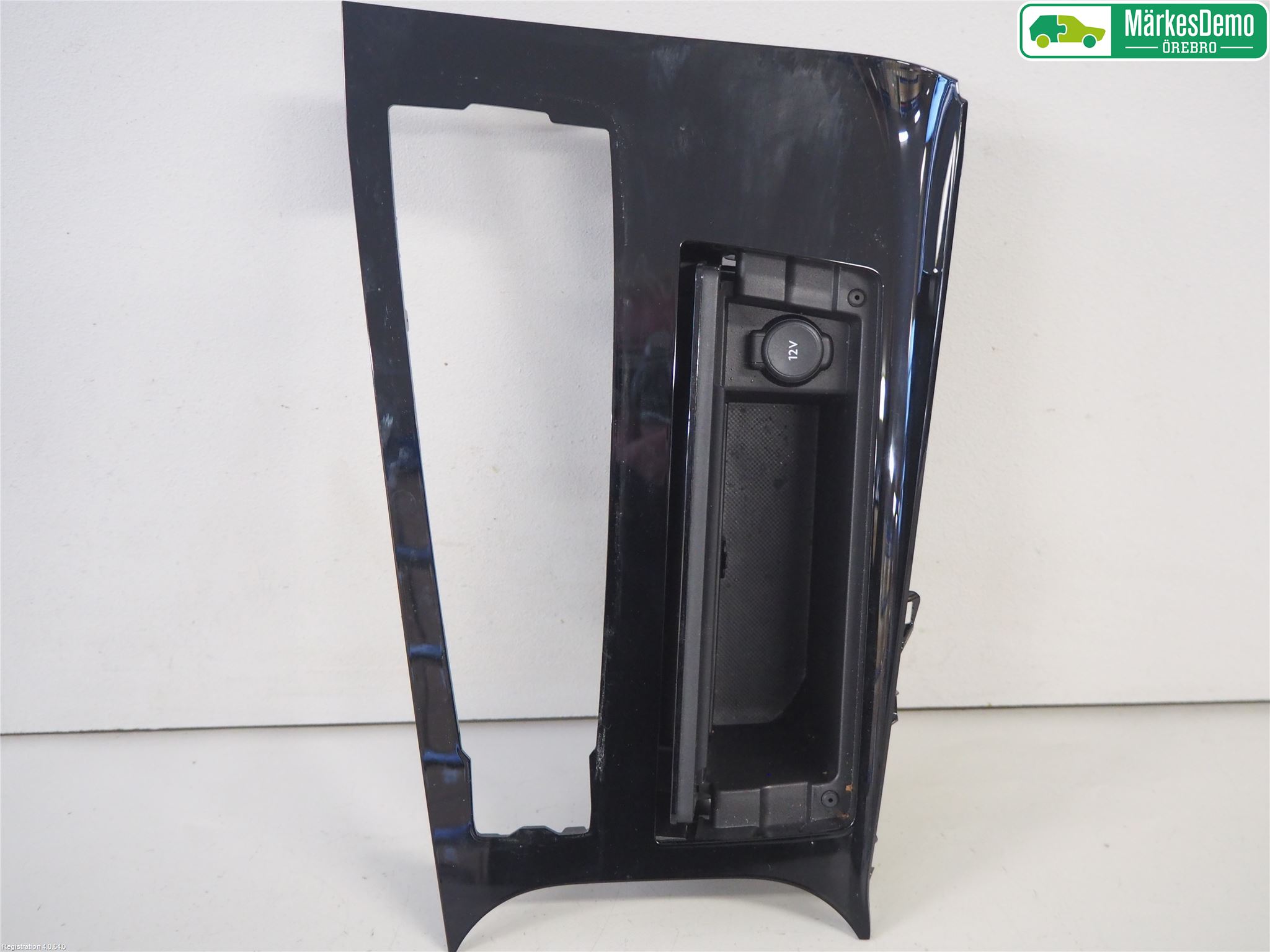 Peugeot 508 19- Instrumentkonsoll Mitt