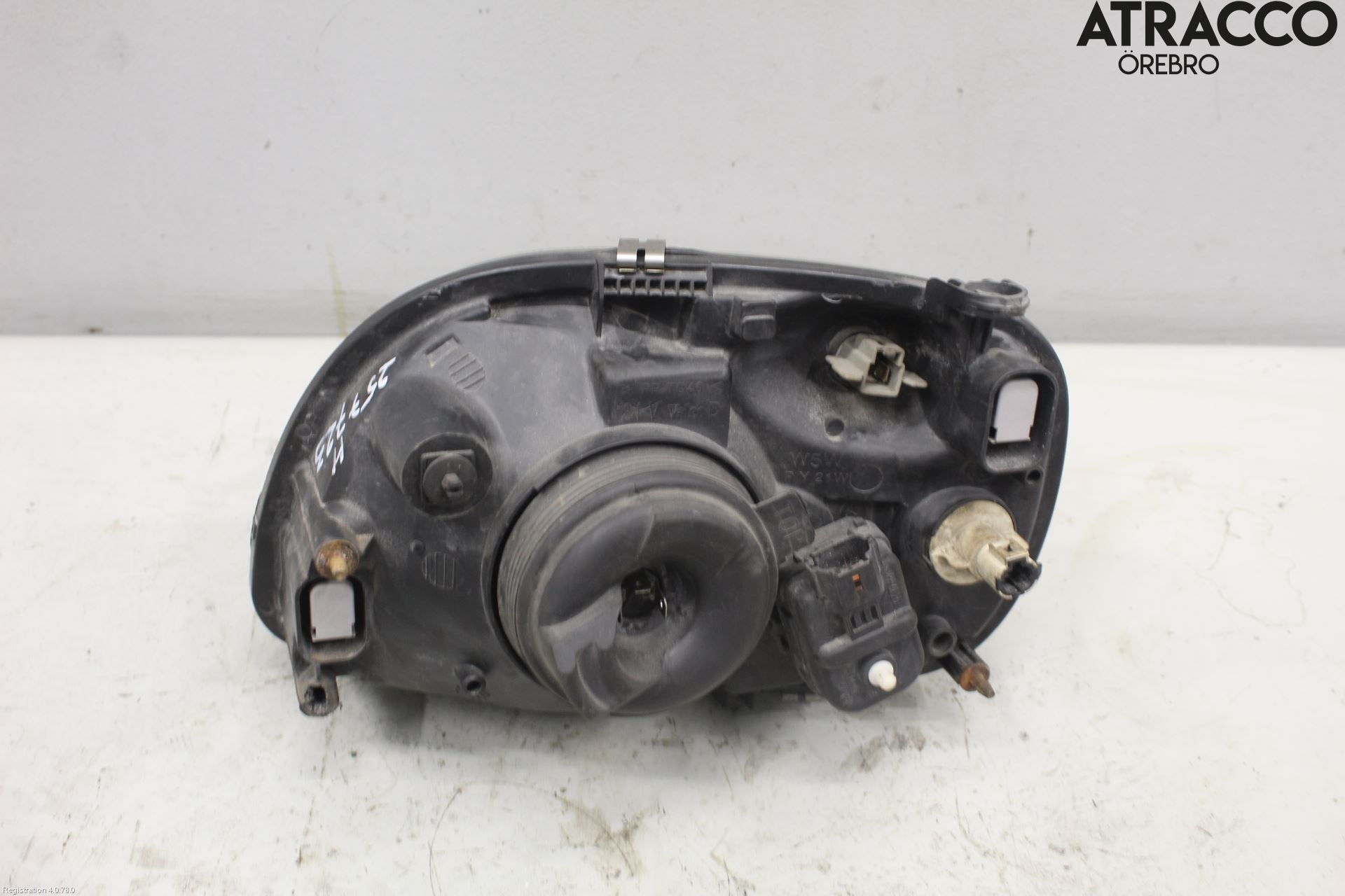Nissan MICRA 99-02 Strålkastare Höger