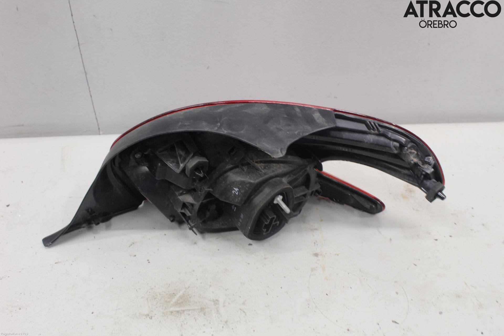 Peugeot PEUGOT 208 16-19 Bakljus Vänster