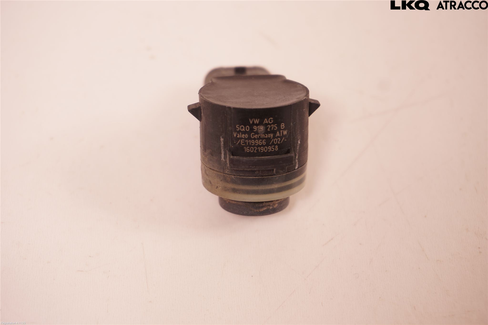 Audi A4/S4 B9 16-19 Parkeringshjälp Frontsensor
