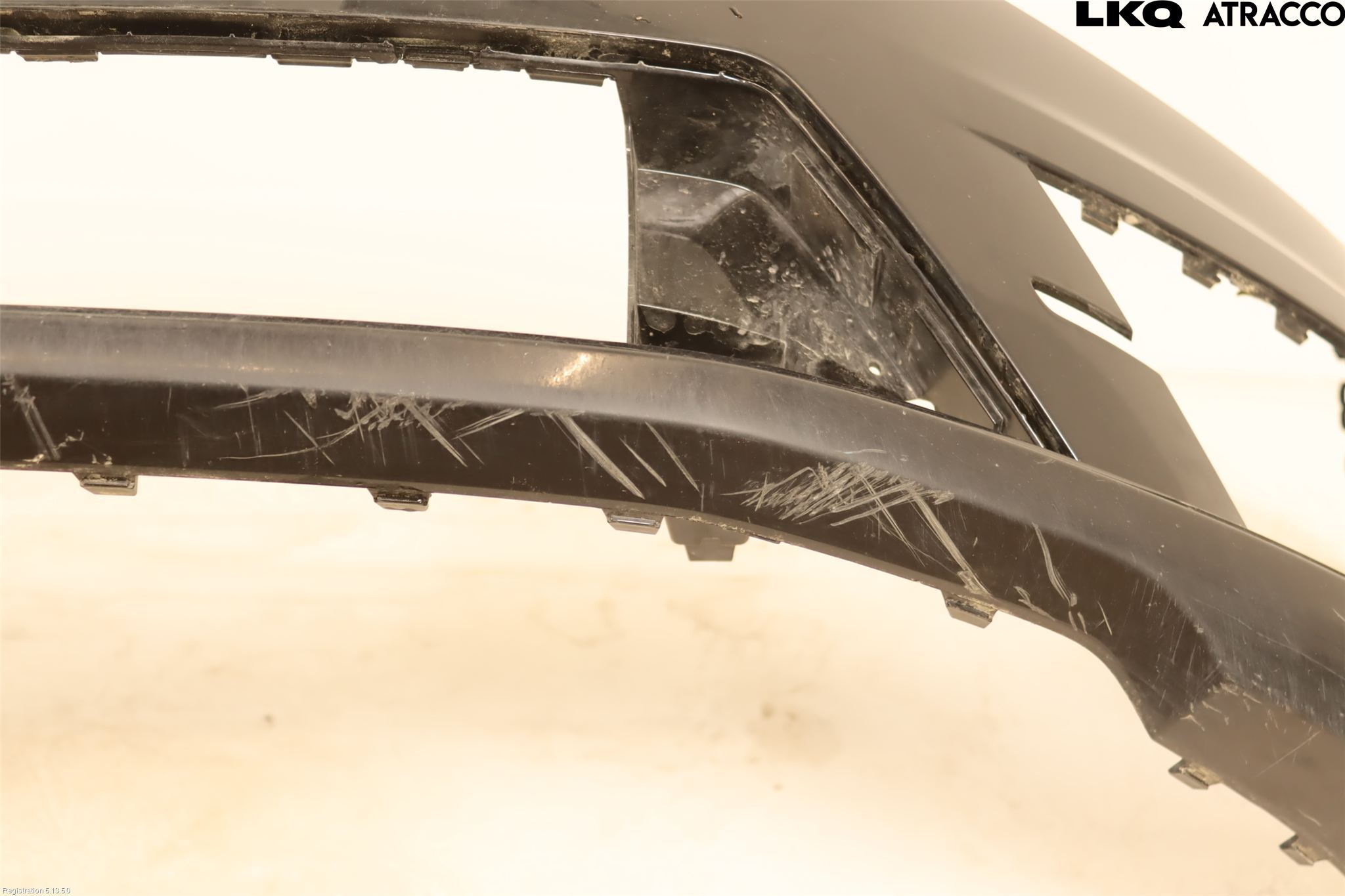 Volkswagen VW CADDY 16-20 Stötfångarbeklädnad Fram