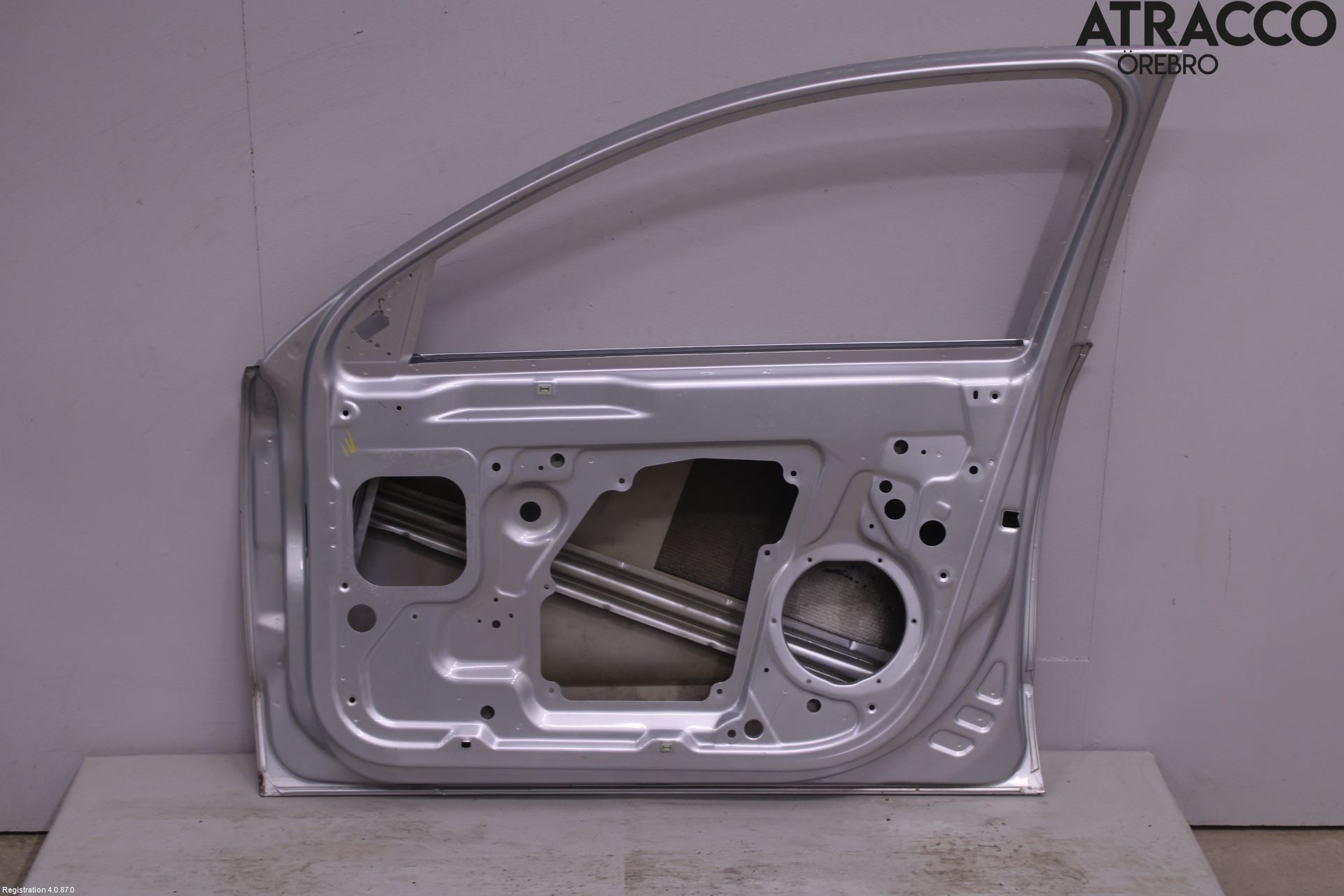 Skoda SUPERB 09-15 Dörr Fram Höger