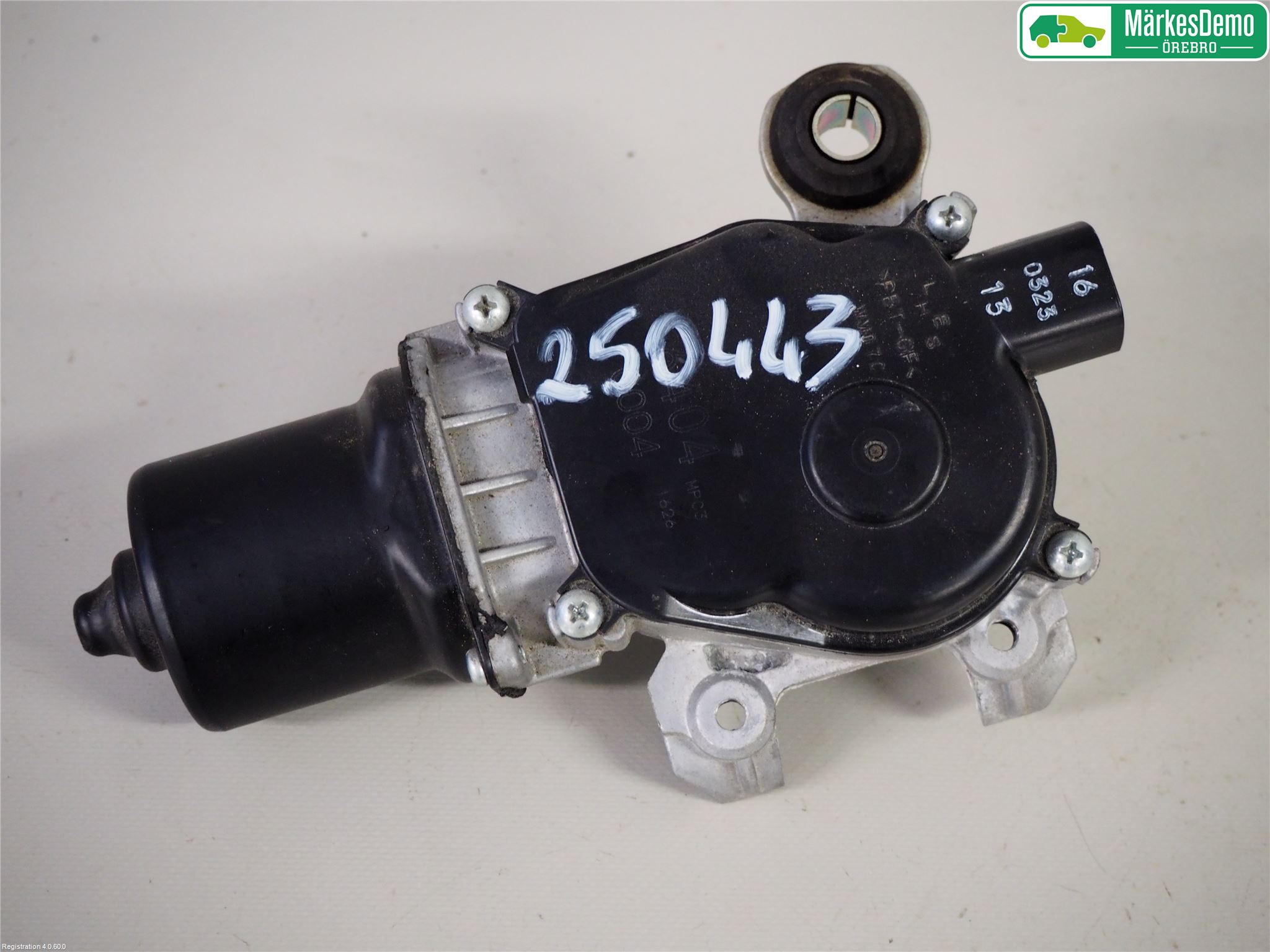 Nissan QASHQAI 14-17 Torkarmotor Vindruta