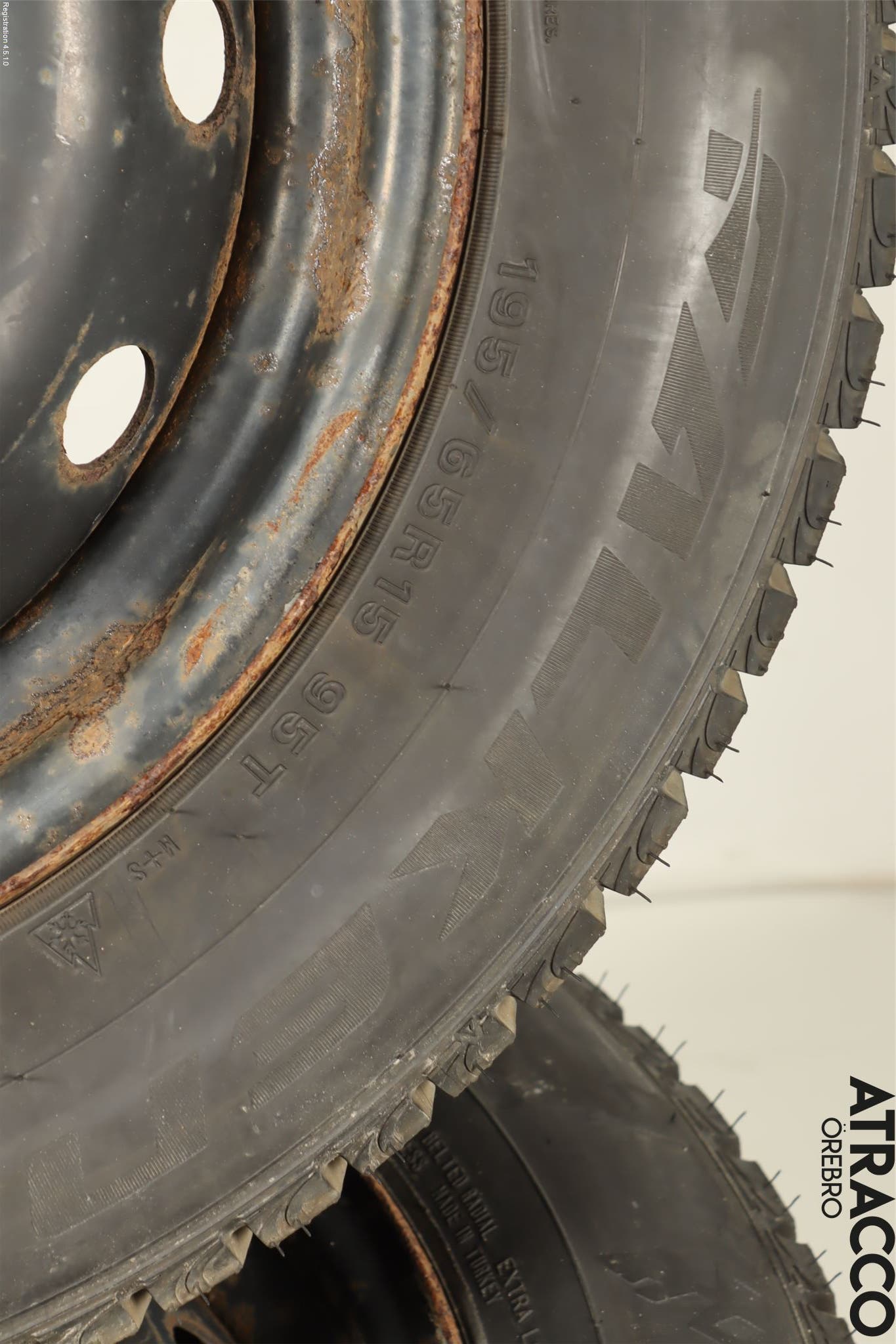 Peugeot BIPPER Vinterdäck Plåtfälg 4St