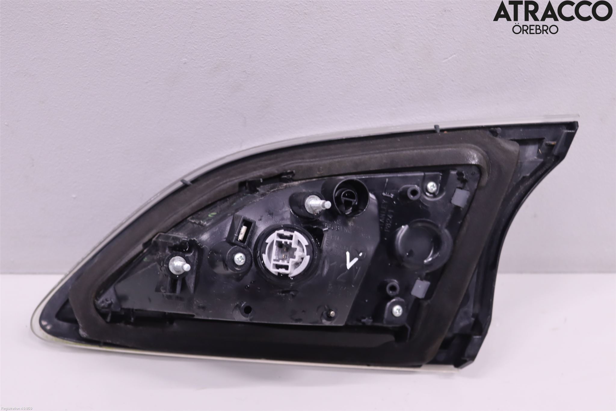 Mazda 3 II 09-13 Bakljus Lucka Vä