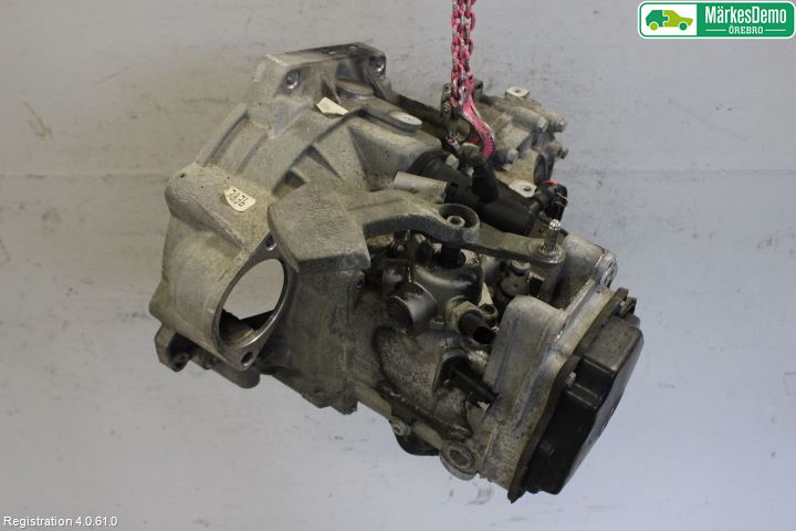 Volkswagen VW PASSAT 05-11 Växellåda Man 5 Vxl