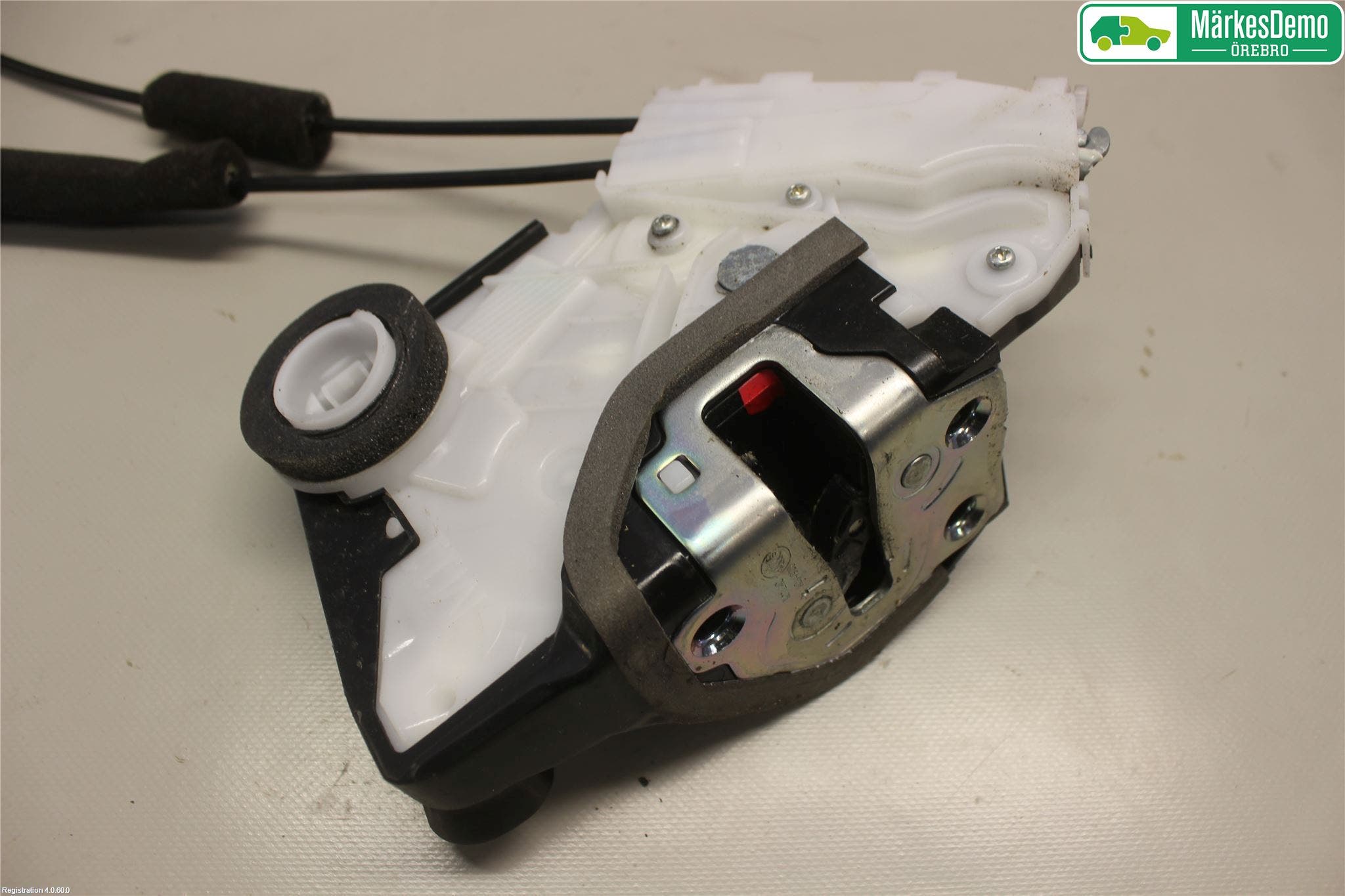 Subaru OUTBACK 15-20 Låskista-Dörrlås