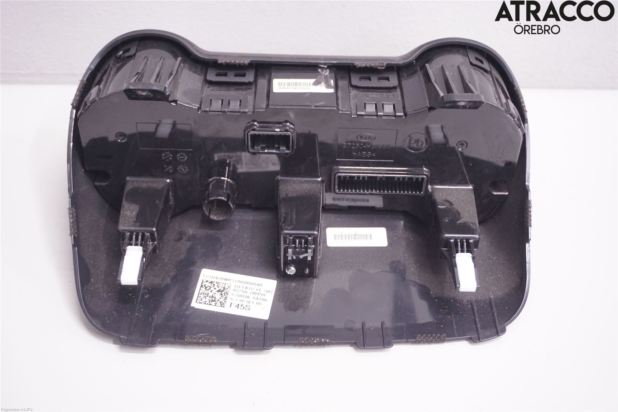 Kia RIO 17- Ac Styrenhet Ac Manöveren