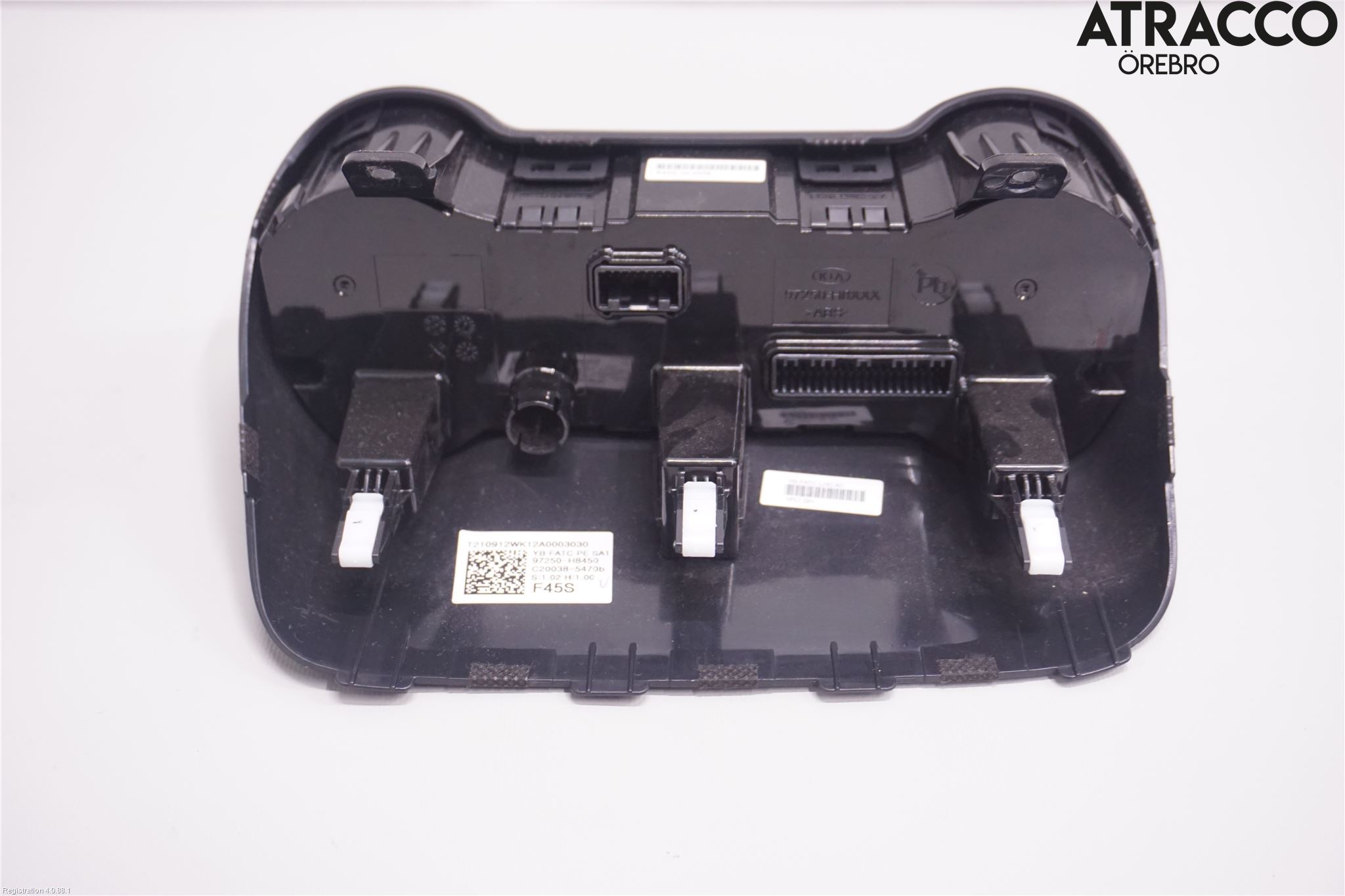 Kia STONIC 18->> Ac Styrenhet Ac Manöveren