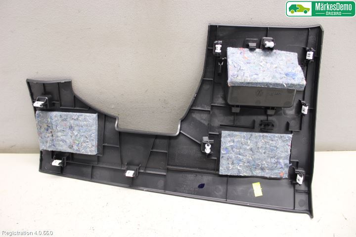 Peugeot 5008 17-24 Instrumentbräda Inlägg-Dekorlist