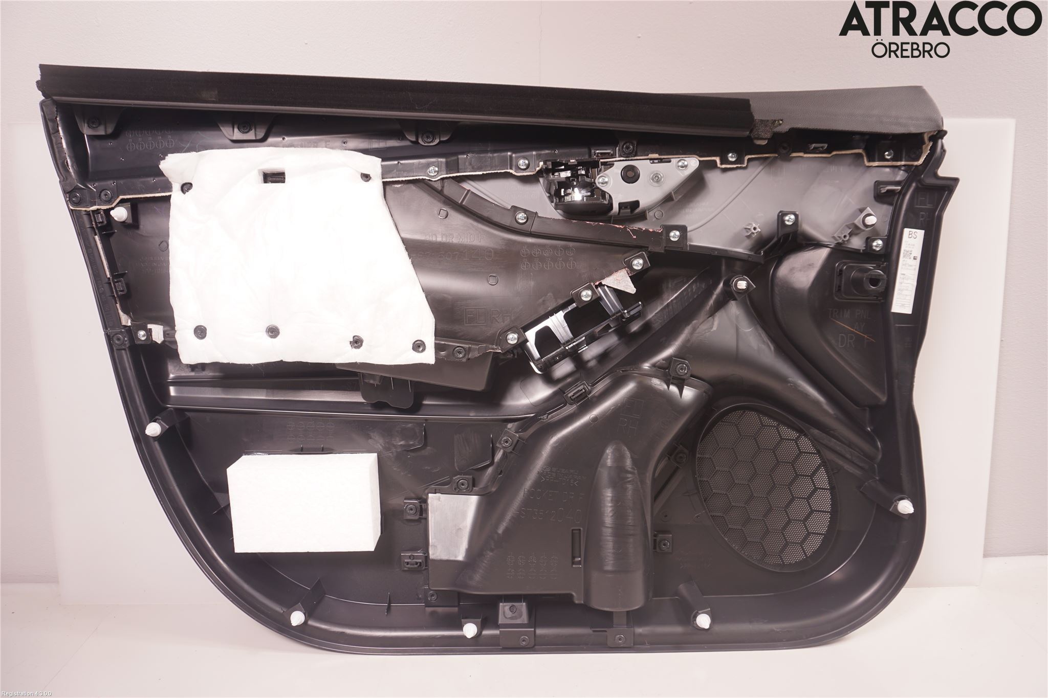 Subaru XV 18-22 Dörrklädsel Hö