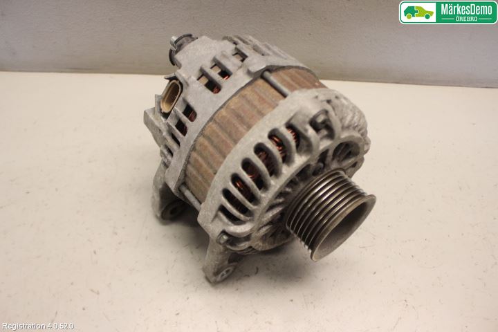 Nissan QASHQAI+2  10-14 Generator