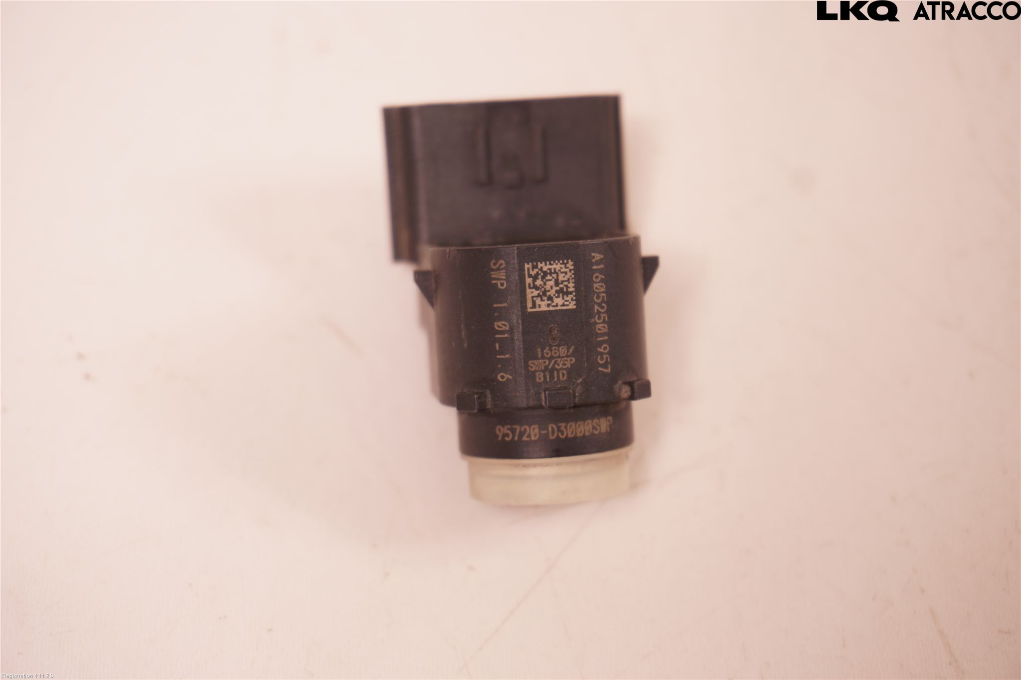 Kia OPTIMA 16-20 Parkeringshjälp Frontsensor