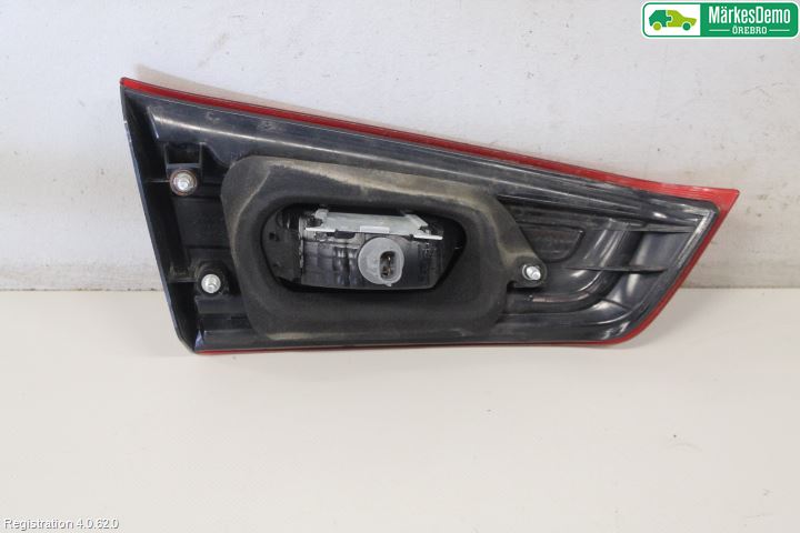 Mitsubishi ASX 10-22 Bakljus Lucka Hö