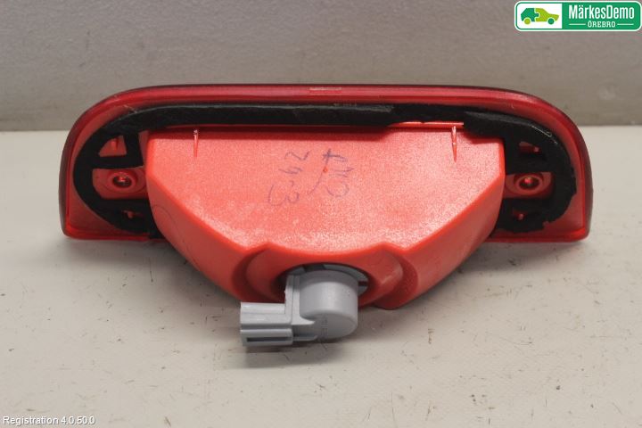 Nissan NV200/NV200 COMBI Bromsljus Bakruta