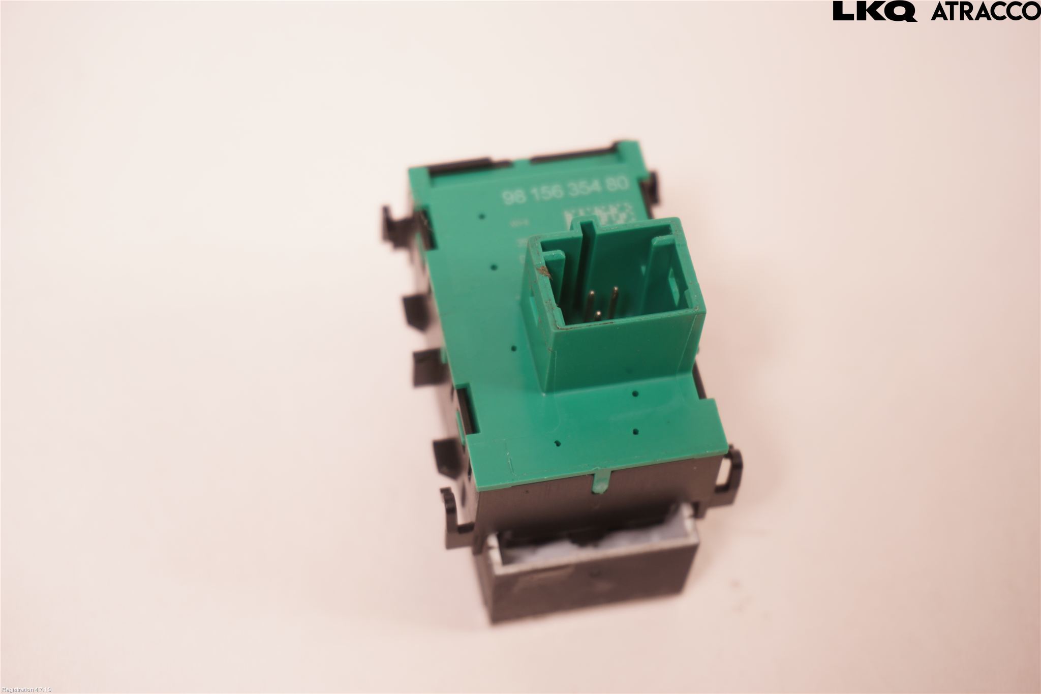 Peugeot 2008/E-2008 20- Strömställare Övrigt