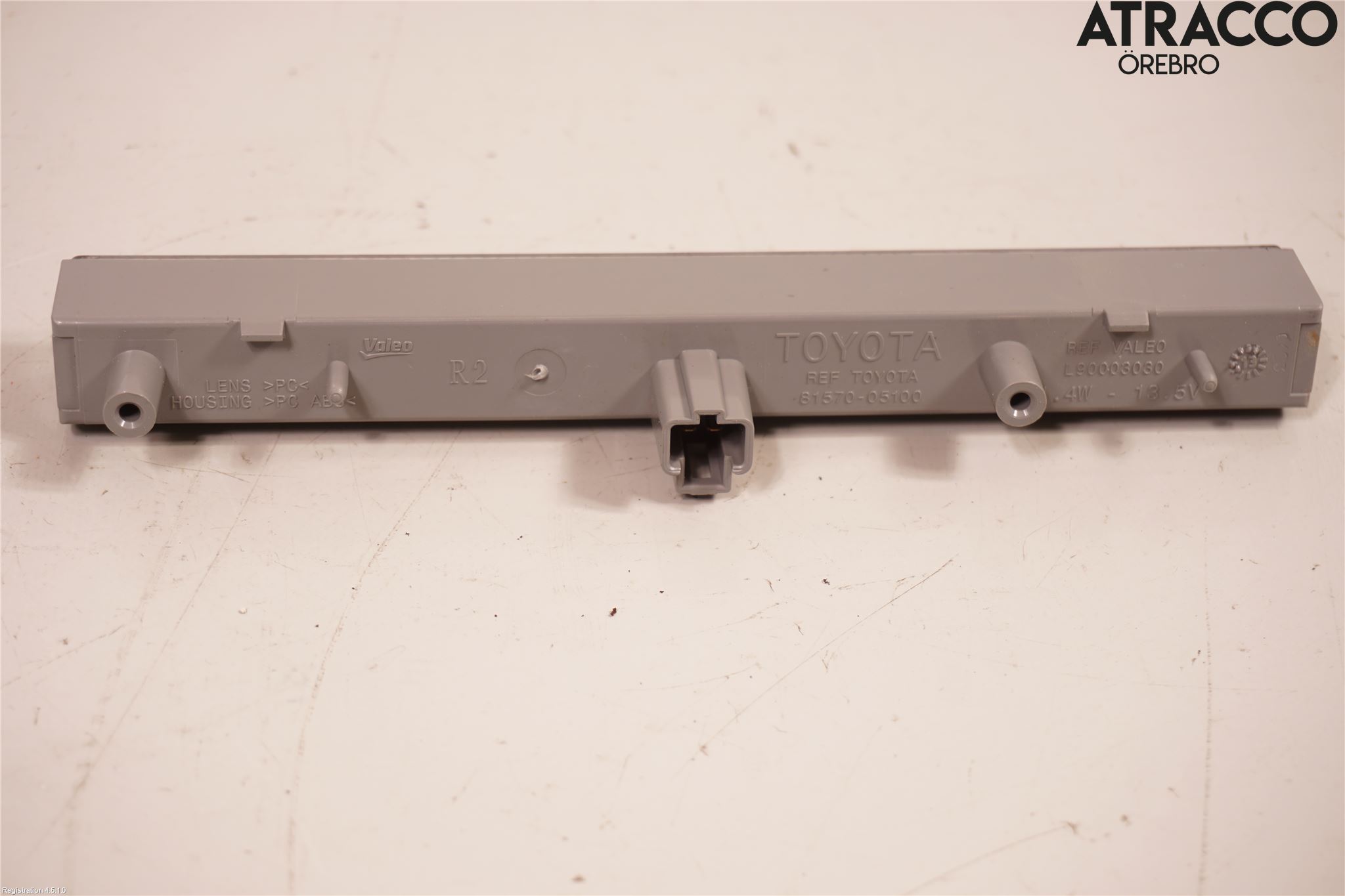 Toyota VERSO 09-18 Bromsljus Bakruta